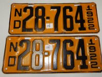 14 - MATCHED PAIR OF 1922 ND LICENSE PLATES