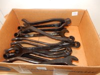 176) GROUP OF 15 FORD WRENCHES