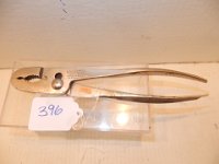 396) 10" WINCHESTER PLIERS