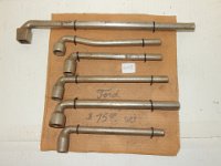 102) SET OF 6 FORD LUG WRENCHES