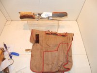 480) UNMARKED CARVING SET IN WINCHESTER ROLL