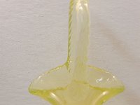 315 - VASELINE GLASS BASKET
