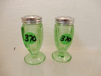 370 - GREEN DPRESSION SHAKERS