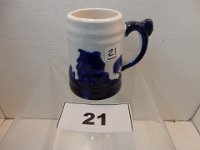 21 - SLEEPY EYE MUG