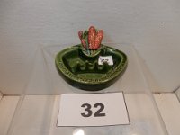 32 - ROSEMEADE DEKLAB HYBRID SORGUM FIGURAL ASHTRAY