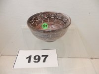 197 - UND SMALL BOWL