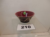 210 - UND SMALL GEOMETRIC PATTERN BOWL