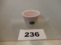 236 - UND MINI FLOWER POT