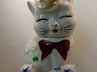 279 - SHAWNEE PUSS N' BOOTS COOKIE JAR AND SHAKERS